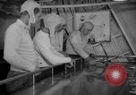 Standbild flight Deck Control Officer Pazifik, 1949, aus Sekunde 43 historischem Filmmaterial Videoclip 65675048882