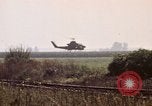 Image AH-1G Helicopter Allemagne, 1977, de la seconde 17 séquences d'archives historiques vidéo 65675048889