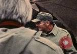 Immagine di Generale Alexander Haig Germania, 1977, secondo 35 filmato di repertorio 65675048891