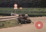 Image mitrailleuse de calibre 50 Allemagne, 1977, de la seconde 10 séquences d'archives historiques vidéo 65675048892