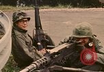 Image mitrailleuse de calibre 50 Allemagne, 1977, de la seconde 18 séquences d'archives historiques vidéo 65675048892