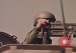 Image véhicule blindé M-113 Allemagne, 1977, de la seconde 9 séquences d'archives historiques vidéo 65675048894