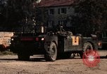 Image véhicule blindé M-113 Allemagne, 1977, de la seconde 58 séquences d'archives historiques vidéo 65675048894