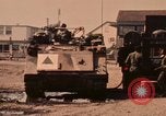 Image véhicule blindé M-113 Allemagne, 1977, de la seconde 41 séquences d'archives historiques vidéo 65675048895