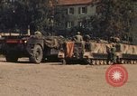 Standbild M-113 Schützenpanzer Deutschland, 1977, aus Sekunde 5 historischem Filmmaterial Videoclip 65675048896