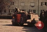Standbild M-113 Schützenpanzer Deutschland, 1977, aus Sekunde 17 historischem Filmmaterial Videoclip 65675048896