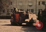 Standbild M-113 Schützenpanzer Deutschland, 1977, aus Sekunde 23 historischem Filmmaterial Videoclip 65675048896