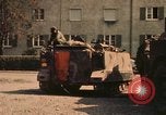 Standbild M-113 Schützenpanzer Deutschland, 1977, aus Sekunde 24 historischem Filmmaterial Videoclip 65675048896
