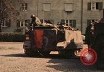 Standbild M-113 Schützenpanzer Deutschland, 1977, aus Sekunde 26 historischem Filmmaterial Videoclip 65675048896