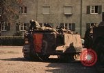 Standbild M-113 Schützenpanzer Deutschland, 1977, aus Sekunde 32 historischem Filmmaterial Videoclip 65675048896