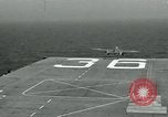 Standbild United States Flugzeugträger Antietam (CVA-36) Atlantik, 1953, aus Sekunde 13 historischem Filmmaterial Videoclip 65675048897