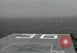 Standbild United States Flugzeugträger Antietam (CVA-36) Atlantik, 1953, aus Sekunde 15 historischem Filmmaterial Videoclip 65675048897