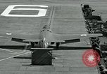 Standbild United States Flugzeugträger Antietam (CVA-36) Atlantik, 1953, aus Sekunde 39 historischem Filmmaterial Videoclip 65675048897