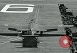 Standbild United States Flugzeugträger Antietam (CVA-36) Atlantik, 1953, aus Sekunde 42 historischem Filmmaterial Videoclip 65675048897