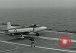 Standbild British Royal Navy Supermarine Angreifer F1 Flugzeuge Atlantik, 1953, aus Sekunde 12 historischem Filmmaterial Videoclip 65675048899