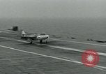 Standbild British Royal Navy Supermarine Angreifer F1 Flugzeuge Atlantik, 1953, aus Sekunde 36 historischem Filmmaterial Videoclip 65675048899