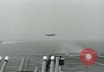 Standbild British Royal Navy Supermarine Angreifer F1 Flugzeuge Atlantik, 1953, aus Sekunde 53 historischem Filmmaterial Videoclip 65675048899