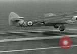 Standbild British Royal Navy Supermarine Angreifer F1 Flugzeuge Atlantik, 1953, aus Sekunde 58 historischem Filmmaterial Videoclip 65675048899