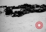 Standbild Graben gemeinsamen Grab Russland, 1915, aus Sekunde 3 historischem Filmmaterial Videoclip 65675048905