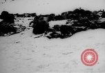 Standbild Graben gemeinsamen Grab Russland, 1915, aus Sekunde 5 historischem Filmmaterial Videoclip 65675048905