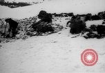 Standbild Graben gemeinsamen Grab Russland, 1915, aus Sekunde 9 historischem Filmmaterial Videoclip 65675048905