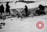 Standbild Graben gemeinsamen Grab Russland, 1915, aus Sekunde 15 historischem Filmmaterial Videoclip 65675048905