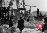 Immagine di Olio derrick Masjid-i-Suleiman Iran, 1908, secondo 60 filmato di repertorio 65675048913