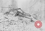 Immagine di Attacco di gas formazione civile United States USA, 1943, secondo 14 filmato di repertorio 65675048916