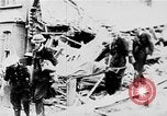 Immagine di Attacco di gas formazione civile United States USA, 1943, secondo 30 filmato di repertorio 65675048916