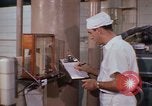 Immagine di Food and Drugs Administration Lab Washington DC USA, 1965, secondo 21 filmato di repertorio 65675048917
