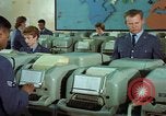 Image États-Unis aviateurs United States USA, 1961, de la seconde 44 séquences d'archives historiques vidéo 65675048940