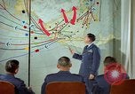 Standbild der US Air Force Offiziere United States USA, 1961, aus Sekunde 3 historischem Filmmaterial Videoclip 65675048942