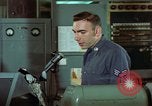 Standbild USA Fliegers United States USA, 1961, aus Sekunde 13 historischem Filmmaterial Videoclip 65675048943