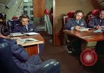 Standbild der US Air Force Offiziere United States USA, 1961, aus Sekunde 26 historischem Filmmaterial Videoclip 65675048946