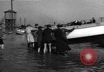 Standbild Cincinnati in Ohio Fluss Flut von 1937 Cincinnati Ohio USA, 1937, aus Sekunde 18 historischem Filmmaterial Videoclip 65675048959