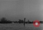 Standbild Cincinnati in Ohio Fluss Flut von 1937 Cincinnati Ohio USA, 1937, aus Sekunde 24 historischem Filmmaterial Videoclip 65675048959