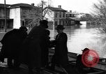 Standbild Cincinnati in Ohio Fluss Flut von 1937 Cincinnati Ohio USA, 1937, aus Sekunde 28 historischem Filmmaterial Videoclip 65675048959