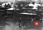 Standbild Cincinnati in Ohio Fluss Flut von 1937 Cincinnati Ohio USA, 1937, aus Sekunde 59 historischem Filmmaterial Videoclip 65675048959