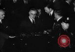 Image Franklin D Roosevelt militaire croissante des Américains Washington DC USA, 1940, de la seconde 43 séquences d'archives historiques vidéo 65675048963