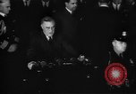 Image Franklin D Roosevelt militaire croissante des Américains Washington DC USA, 1940, de la seconde 51 séquences d'archives historiques vidéo 65675048963