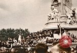 Standbild British flag London England Vereinigtes Königreich, 1945, aus Sekunde 9 historischem Filmmaterial Videoclip 65675048980