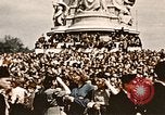 Standbild British flag London England Vereinigtes Königreich, 1945, aus Sekunde 21 historischem Filmmaterial Videoclip 65675048980