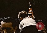 Standbild British flag London England Vereinigtes Königreich, 1945, aus Sekunde 33 historischem Filmmaterial Videoclip 65675048980