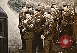 Immagine di British aviatori Londra Inghilterra Regno Unito, 1945, secondo 13 filmato di repertorio 65675048985