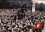 Standbild Engländer London England Vereinigtes Königreich, 1945, aus Sekunde 8 historischem Filmmaterial Videoclip 65675048988