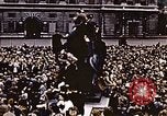 Standbild Engländer London England Vereinigtes Königreich, 1945, aus Sekunde 15 historischem Filmmaterial Videoclip 65675048988