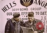 Standbild der US Air Force 303rd Bomb Group London England Vereinigtes Königreich, 1945, aus Sekunde 21 historischem Filmmaterial Videoclip 65675048991