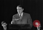 Standbild Robert Sargent Shriver New York United States USA, 1965, aus Sekunde 53 historischem Filmmaterial Videoclip 65675049008