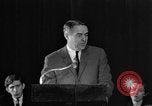 Standbild Robert Sargent Shriver New York United States USA, 1965, aus Sekunde 58 historischem Filmmaterial Videoclip 65675049008
