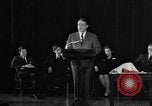 Standbild Robert Sargent Shriver New York United States USA, 1965, aus Sekunde 32 historischem Filmmaterial Videoclip 65675049009